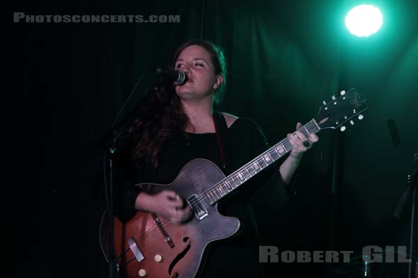 JOLIE HOLLAND AND SAMANTHA PARTON - 2017-01-24 - PARIS - Espace B - 